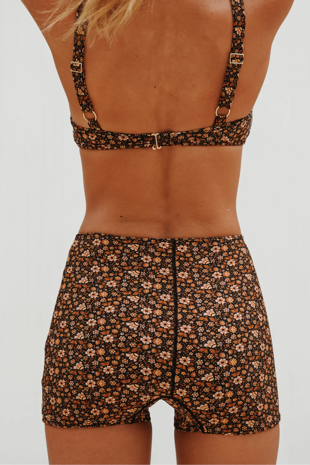 Botanica Noir Tafahi Surf Short - Image 3