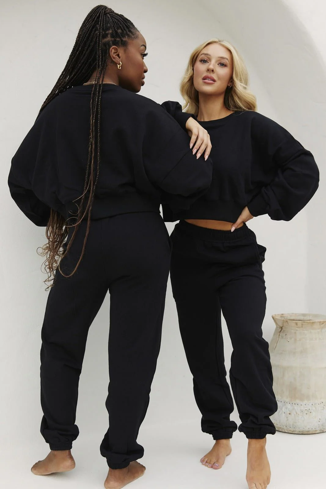 Onyx Clovelly Cropped Crewneck - Image 3